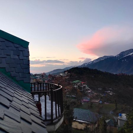 Naddi Castle Apartment แมคลอยด์กันจ์ ภายนอก รูปภาพ
